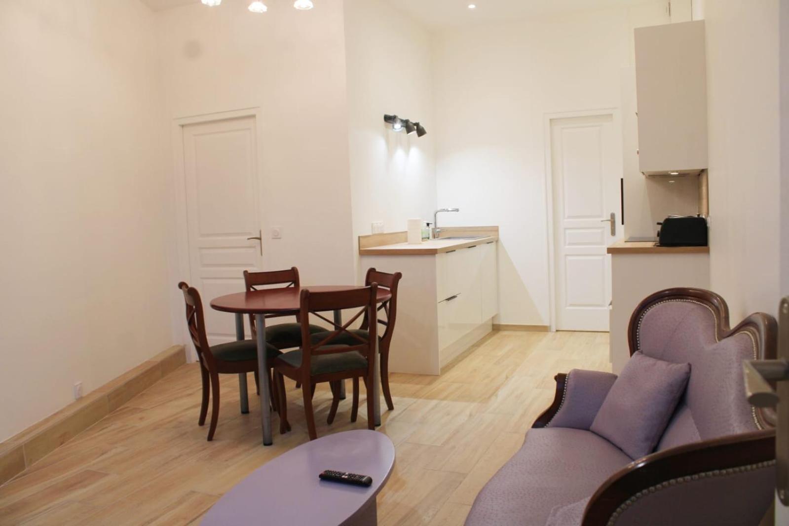 Apartamento Versailles Direct Royal 4 Pers Exterior foto